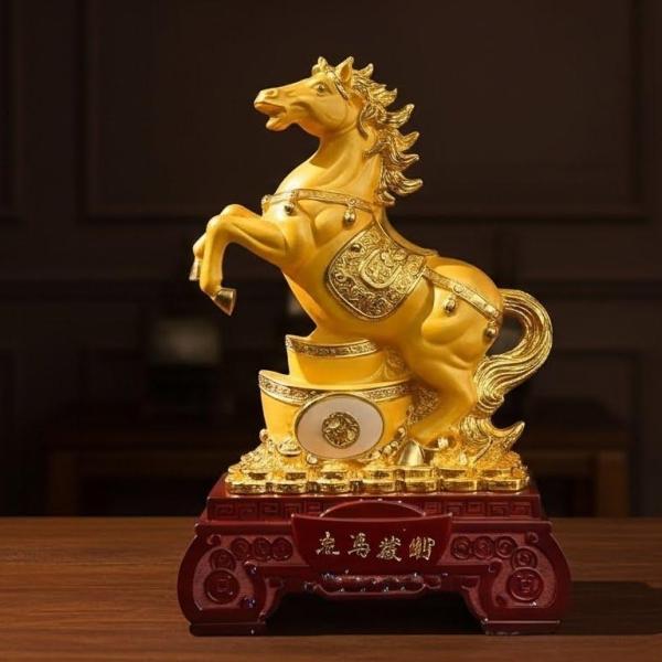 Ngựa phát tài chất liệu ngọc dát vàng  A12